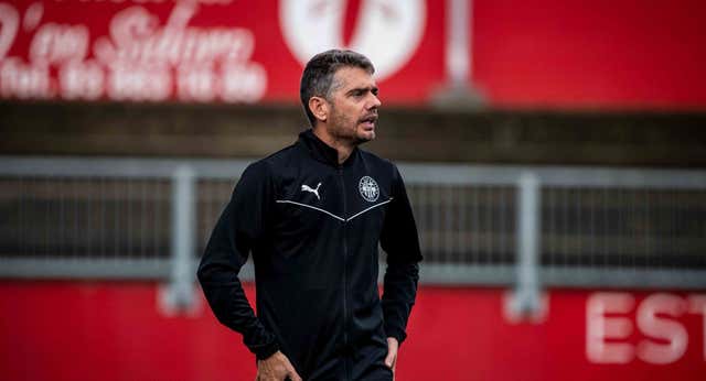 El Simeone de Vic al que sus alumnos le pararon la clase para ver el sorteo de Copa: «Al Cholo le pediría charlar cinco minutos con él»