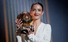 La vuelta al sol de Aitana Bonmatí para alzar su segundo Balón de Oro: «Voy a estar dando guerra mucho tiempo»