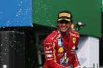 La pena de Carlos Sainz en plena fiesta con Ferrari recuerda que su sueño tiene fecha de caducidad