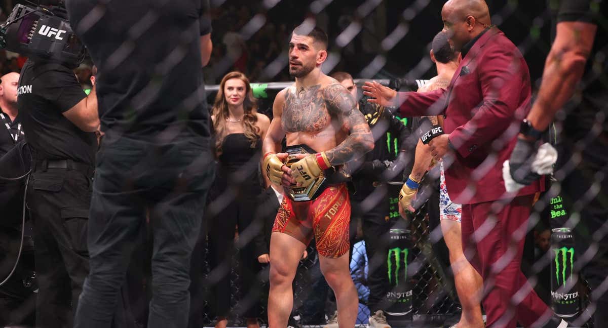 Ilia Topuria, tras su victoria en el UFC 308.