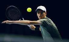 Sinner se da de baja en el Masters 1000 de París en vísperas de su debut