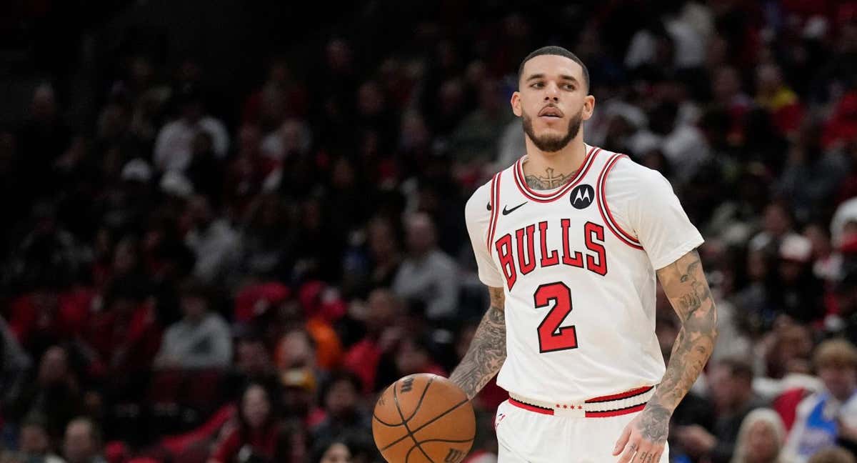 Lonzo Ball estará de baja en los próximos cuatro partidos de los Bulls.