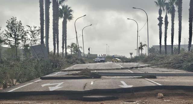 La DANA de Valencia también causa estragos en el paddock de MotoGP: «El garaje de mi casa está todo inundado, allí tenía todas las motos de entrenamiento»