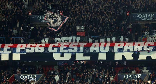 El PSG cierra parcialmente su estadio por cánticos homofóbicos