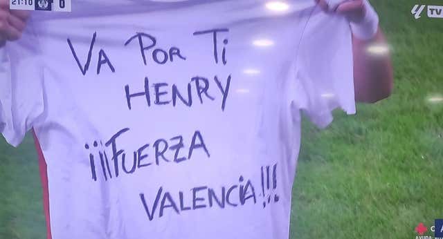 La conmovedora dedicatoria de Miguel Gutiérrez: “La camiseta iba para un amigo que tiene a su madre desaparecida, se la llevó la corriente”