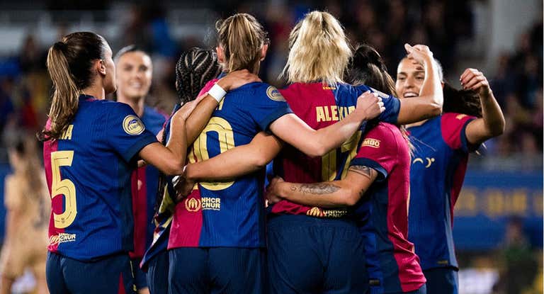 Las jugadoras del Barça celebrando un gol.