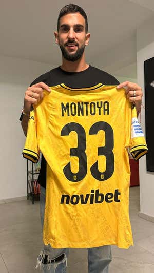 Montoya, echando una mano a 'Salvem Valencia'. RELEVO