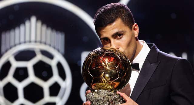 Los mensajes sobre el plantón del Madrid que alertaron a Rodri horas antes de ganar el Balón de Oro: «No me lo creo, son noticias falsas»