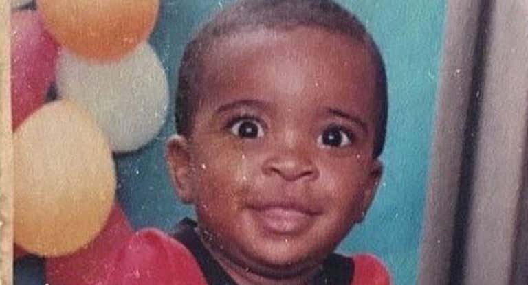 Vinicius, de niño con la camiseta de Flamengo.
