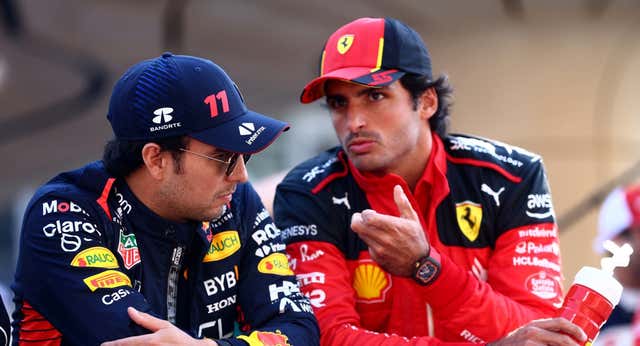 Horner pincha el suflé de ver a Carlos Sainz en Red Bull en 2025: “No formará parte de nuestros planes”
