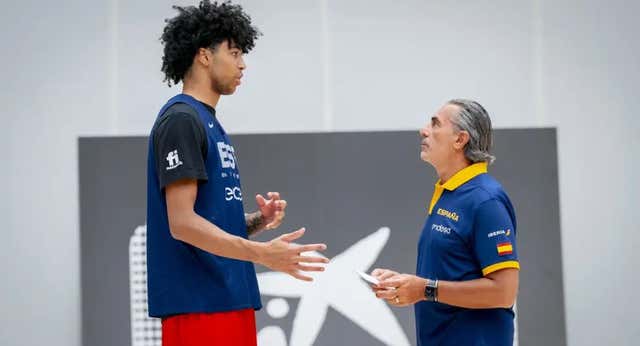 Sergio Scariolo inicia la revolución juvenil de la Selección y llama a Izan Almansa, Sergio de Larrea y Saint-Supery para las Ventanas