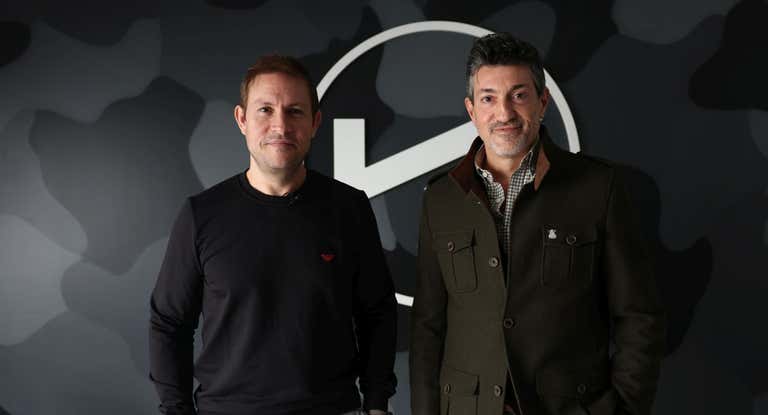 Raúl Rodríguez (director de promoción) y Jorge Muñoz (CEO), en las oficinas de Kombat.