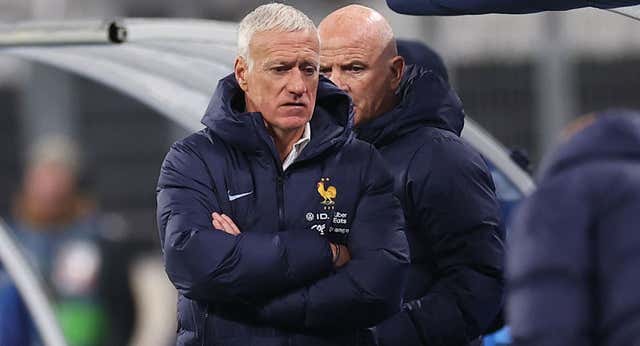 Excompañeros de Deschamps en el Valencia y un comunicado definen el talante “serio y directo” del francés: “No pienso volver a jugar antes del mes de enero”