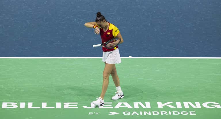 Sara Sorribes en su primer partido de la Billie Jean King Cup.