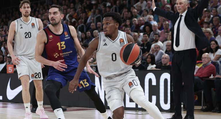 TJ Shorts, durante el partido ante el Barça.