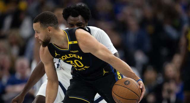 Stephen Curry y Draymond Green sacan partido de la peor versión de Santi Aldama en lo que va de curso