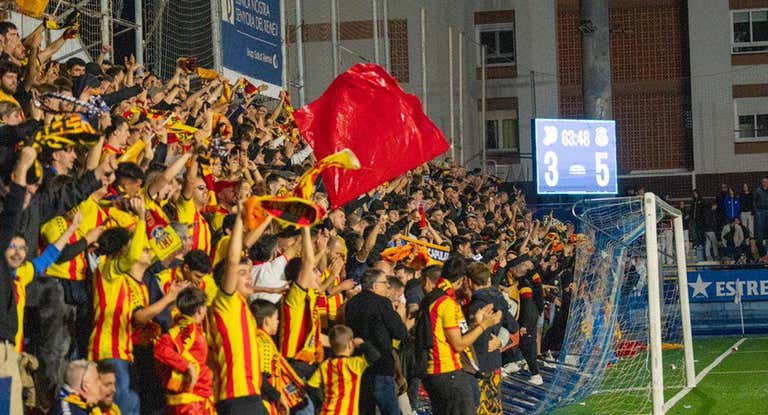 La grada del Europa-Sant Andreu.