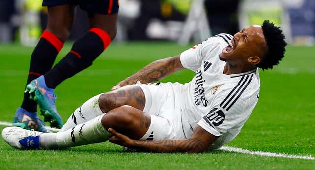 Las manías y anécdotas después del «infierno» de romperse el ligamento cruzado: «En las fotos de la boda salgo en muletas»