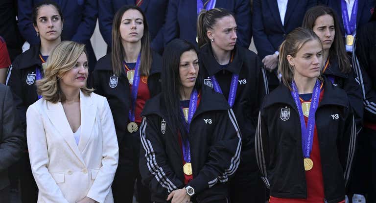 Las jugadoras de la Selección, en la recepción en Moncloa tras proclamarse campeonas del mundo.