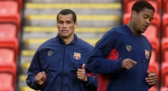 ¿Con qué camiseta eliminó el Barça al Celta en Copa de la UEFA?