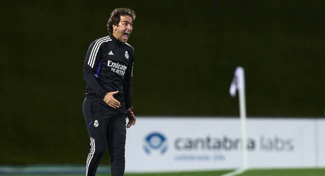 La medida límite de Raúl para evitar alineación indebida en el Castilla: ¡camisetas de jugador para los porteros!