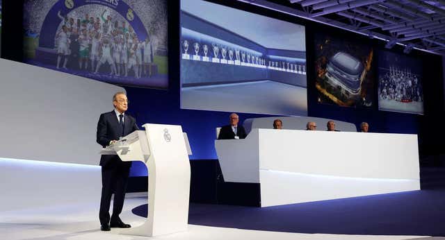 Florentino Pérez azota a la UEFA y cree que influyó en el Balón de Oro: «Al menos, agradezco que el periodista finlandés haya dimitido»