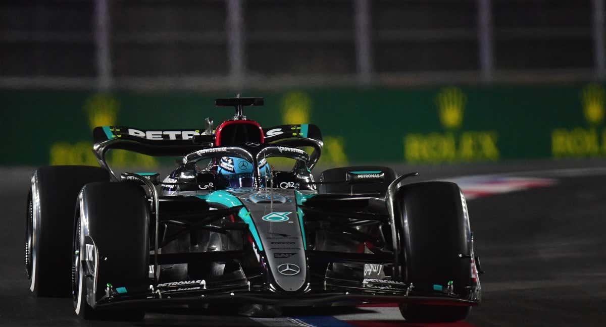 George Russell durante el Gran Premio de Las Vegas. </p><p> /Gary A. Vasquez-Imagn Images