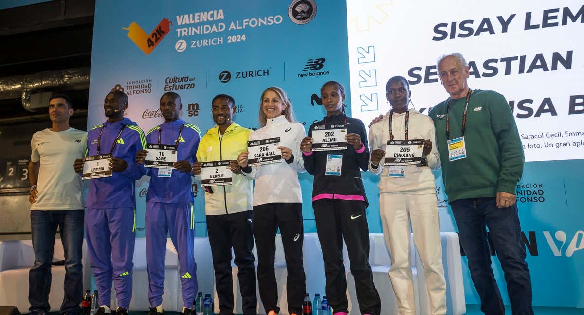 Imagen de la presentación del maratón de Valencia con la élite internacional.