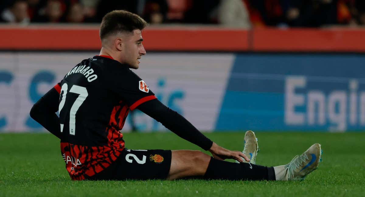 Robert Navarro se retiró tocado del Mallorca-Valencia.