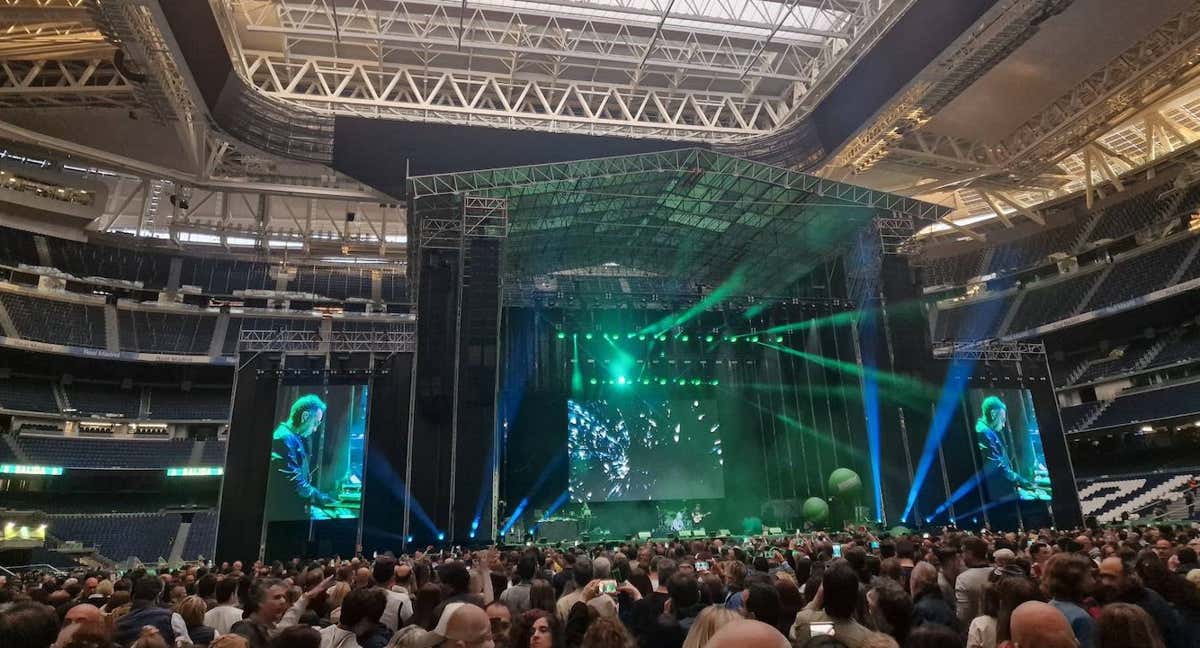 El estadio Santiago Bernabéu, durante su primer concierto.