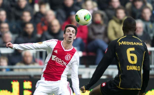 Isaac Cuenca, en su época en el Ajax.  AFP