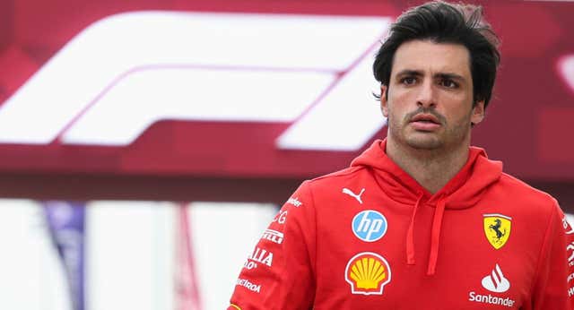 Carlos Sainz y los complicados meses de su hijo en Ferrari: «El año no es fácil sabiendo que no vas a estar»