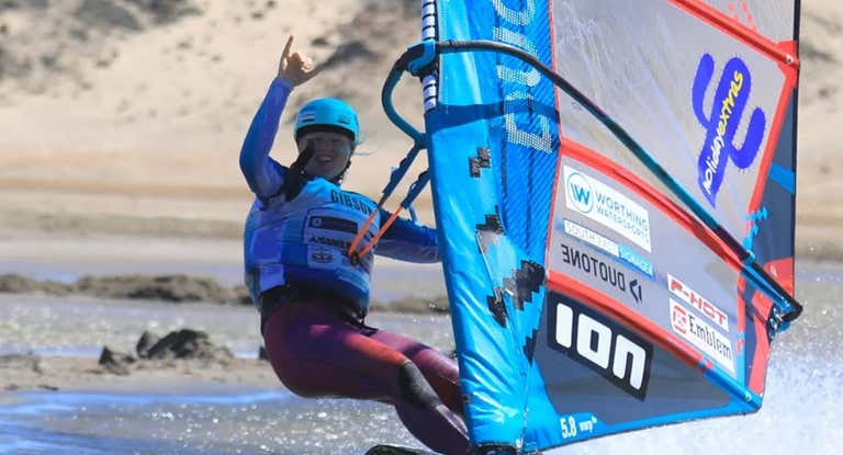 Jenna Gibson ha batido el récord femenino de velocidad.
