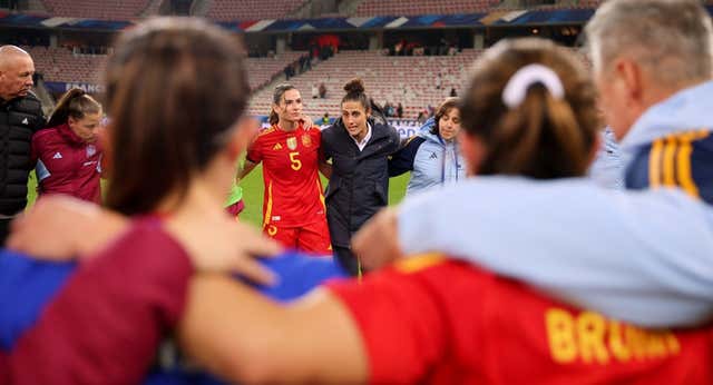 España mira hacia dentro y busca «cabeza más fría» para ir «a ganar la Euro»
