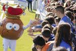 Así es Txurdin, la mascota de la Real Sociedad