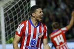 El Atlético sufre más de la cuenta en Cáceres pero salva la papeleta