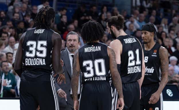 Luca Banchi, al frente de la Virtus esta temporada.  GETTY IMAGES