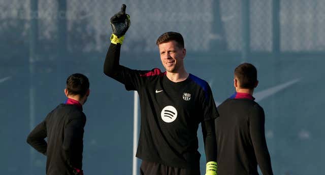 Los planes de Flick destierran a Szczesny al olvido en LALIGA FANTASY: ¿qué hacer con su caso?