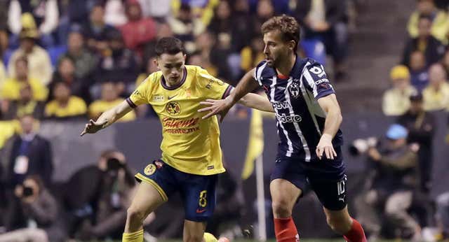 Betis y Sevilla, muy pendientes de la final del Torneo Apertura de México para cobrar por Sergio Canales o Lucas Ocampo