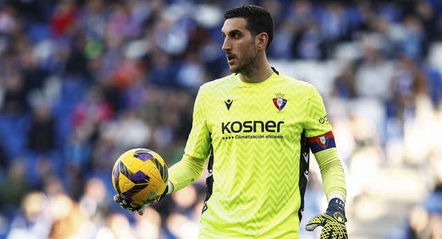 Sergio Herrera explica su viral celebración dando un cabezazo al palo: “Ya que no puedo meter goles hay que subirse el ánimo”
