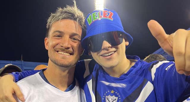El campeón de Argentina con Bizarrap como bandera y unos marcados: prohibidos anuncios de apuestas y jugadores acusados de abusos