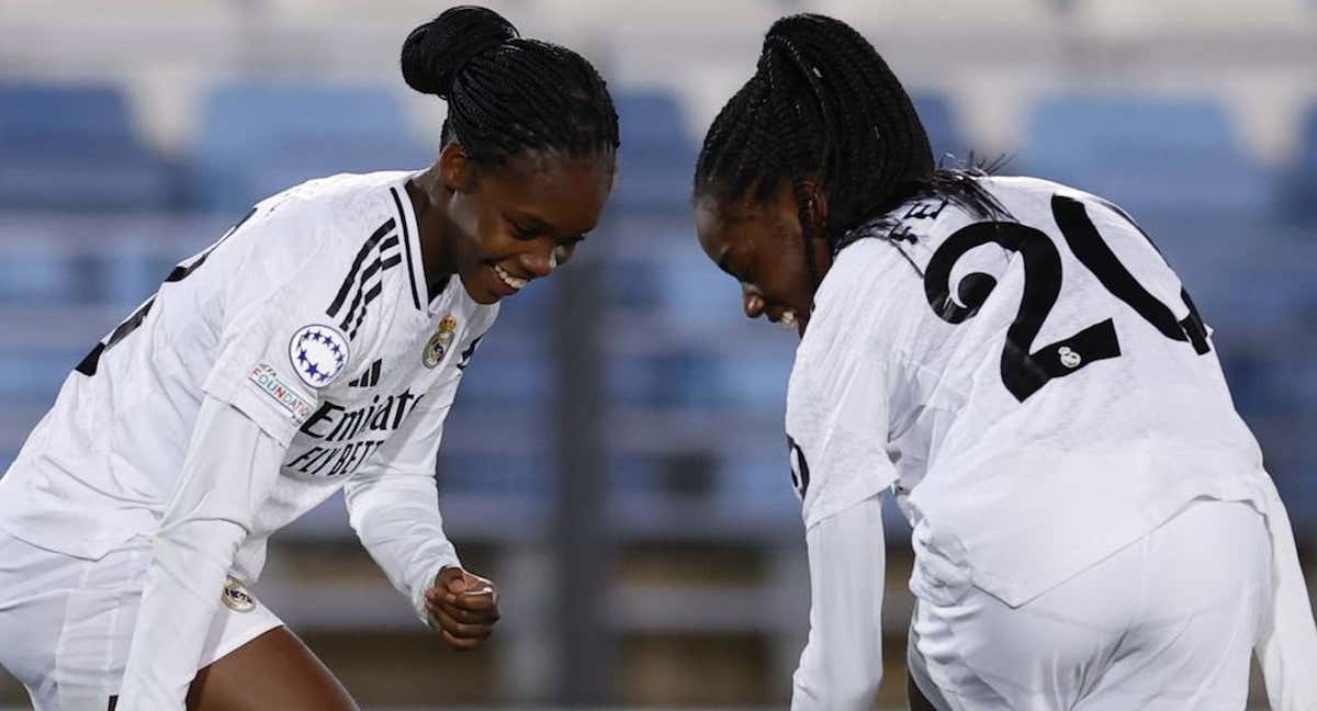 Linda Caicedo y Feller celebran un gol del Real Madrid.