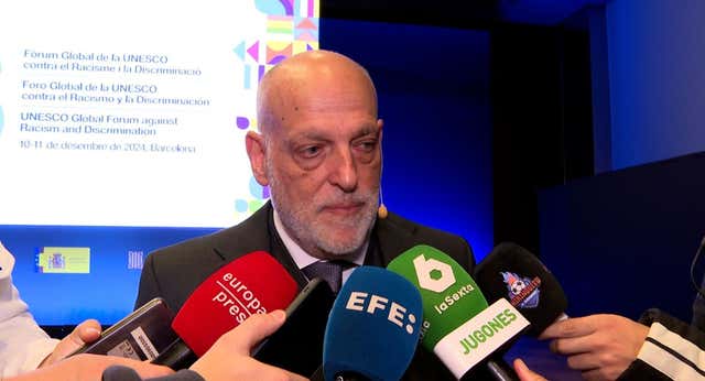 La fórmula de LaLiga para luchar contra el odio en el fútbol desde el colegio: ‘¿Cómo no hay que ser racista?’