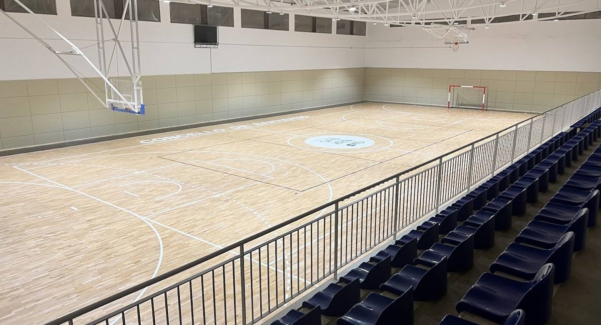 El interior del Pavillón Polideportiva Vilalonga, lugar de los hechos.