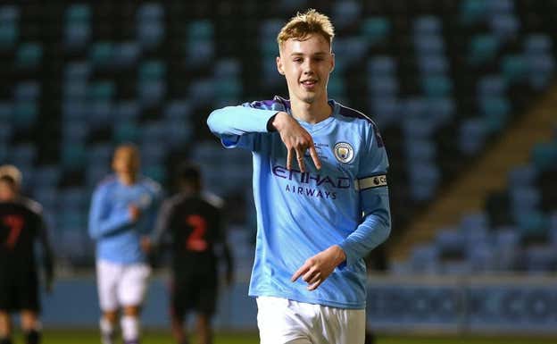 Cole Palmer, en un partido con el juvenil del City. @ManCity
