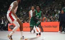 No hubo partido para Baskonia en el OAKA... ni siquiera tras la lesión de Lessort