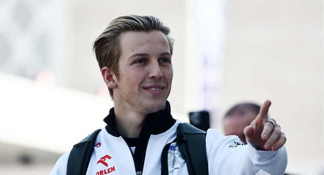 Quién es Liam Lawson, el sustituto de Checo Pérez en Red Bull