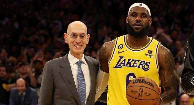 Adam Silver se suma a las quejas por el abuso del triple y sigue abriendo puertas a la llegada de la NBA a Europa