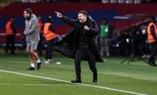 Simeone abraza el 'cholismo' de siempre, pacta volver a la defensa de cuatro y se agarra al mejor Oblak para disparar al Atlético