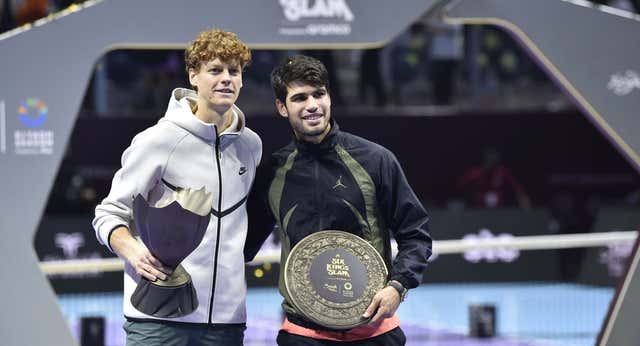 Jannik Sinner multiplica por cinco el millonario bonus de Carlos Alcaraz en 2024